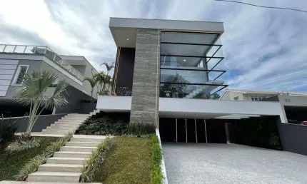 Casa para venda no Condomínio Alphaville Residencial Um em Barueri - SP.