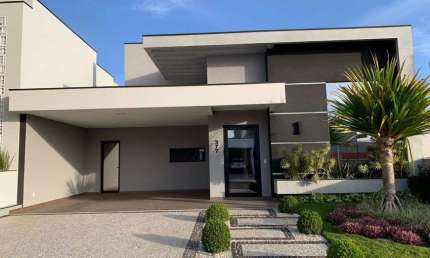 Casa à venda no Condominio Dona Lucila em Indaiatuba - SP.