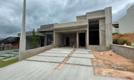 Casa à venda no Condomínio Montova em Indaiatuba - SP