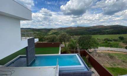 Casa à venda no Condomínio Campo de Toscana em Vinhedo - SP.