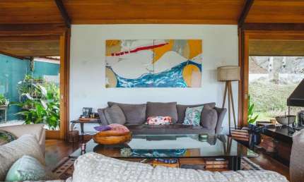 Casa à venda no Condomínio Vale do Barão - Petrópolis/RJ.