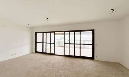 Apartamento à venda no Condomínio High Mooca no bairro Mooca em São Paulo - SP