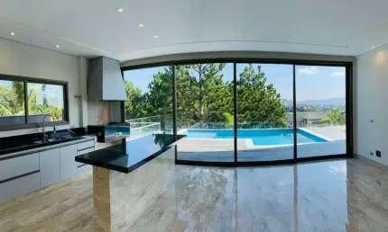 Casa alto padrão à venda em Tamboré em Barueri - São Paulo