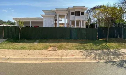 Casa à venda no Condomínio Fazenda da Grama em Itupeva - SP.