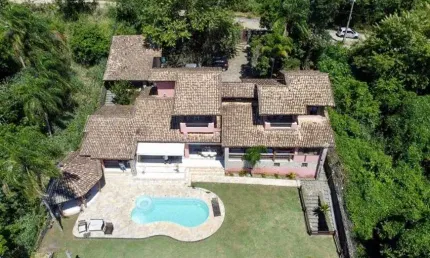 Casa de alto padrão à venda em Ponta das Canas em Ilhabela - São Paulo
