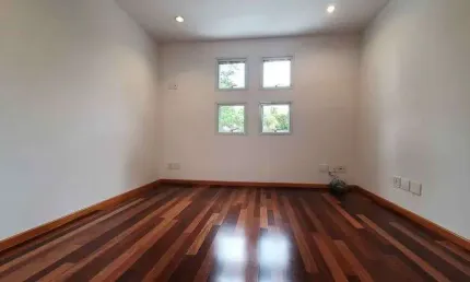 Casa à venda no Condomínio Alphaville 1 em Barueri - SP.