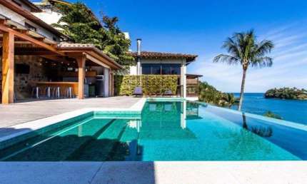 Casa de Praia Alto Padrão À Venda em Ilhabela - São Paulo