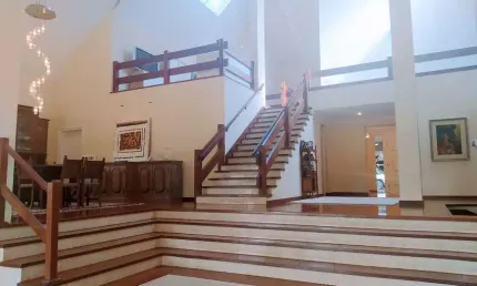 Casa de Condomínio de altíssimo padrão para venda e aluguel no Gramado em Campinas - SP.