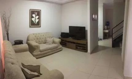 Casa de condomínio para aluguel e venda com 106 metros quadrados com 3 quartos em Campinas - SP.