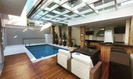 Casa alto padrão à venda no Condomínio Residencial Alphaville 3 em Barueri - SP.
