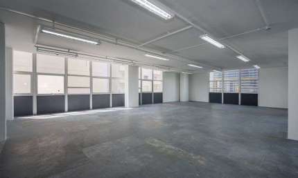 Sala Comercial para Aluguel no Edifício Scarpa na Avenida Paulista em São Paulo - SP