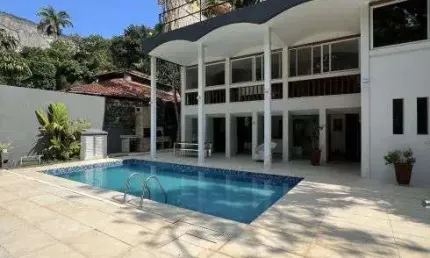 Casa sobrado à venda e locação na Associação Gávea Parque em Gávea no Rio de Janeiro - RJ