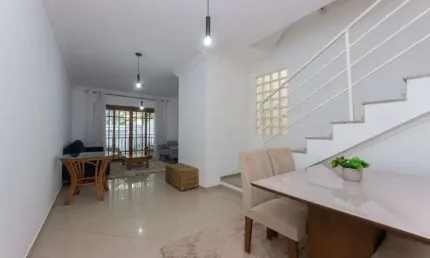 Casa Sobrado à venda no bairro de Vila Clementino em São Paulo - SP