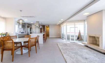 Apartamento alto padrão no Edifício Princess na Vila Andrade em São Paulo - SP