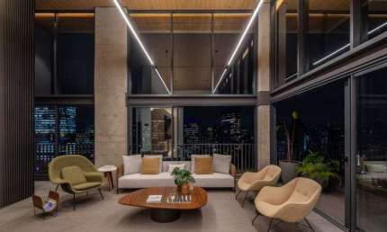 Apartamento à venda no Condominio Huma Itaim na Vila Nova Conceição em São Paulo - SP.