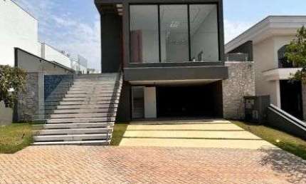 Casa térrea à venda no Condomínio Alphaville Nova Esplanada I em Votorantim - SP