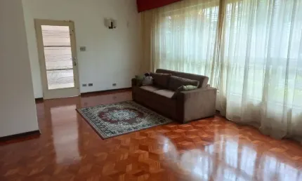 Térrea para venda tem 235 metros quadrados com 3 quartos em Bosque da Saúde - São Paulo - SP