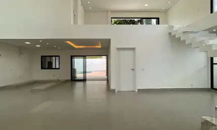Casa Semi Térrea à venda em Alphaville Residencial 12 em Santana de Parnaíba - SP