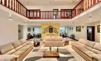 Casa Sobrado alto padrão à venda no Condomínio Golf Village em Carapicuíba - SP