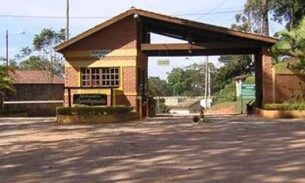 Terreno à venda na Associação Condominial Santa Paula no Jardim Santa Paula em Cotia - SP.