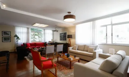 Apartamento alto padrão à venda no Edifício Mônica em Higienópolis em São Paulo - SP