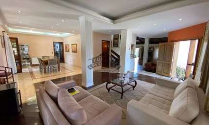 Casa Sobrado alto padrão à venda no Condomínio Jardim Passárgada em Cotia - SP