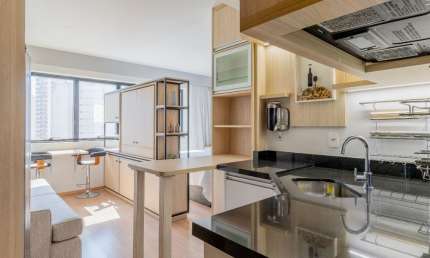 Flat à venda no International Business Ibirapuera em Indianópolis em São Paulo - SP.