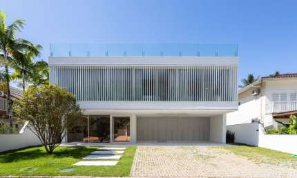 Casa sobrado alto padrão à venda Condomínio Costa Verde Tabatinga em Tabatinga em Caraguatatuba - SP