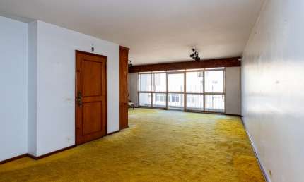 Apartamento andar inteiro à venda no condomínio Edifício Fany no bairro Bom Retiro - SP