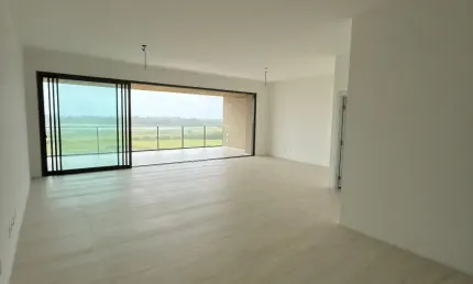 Apartamento alto padrão à venda no condomínio oceana golf na barra da tijuca no rio de janeiro - rj