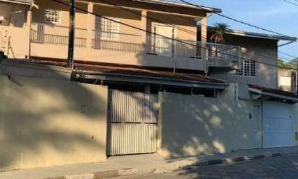 Casa à venda 5 Quartos, 2 Suites, 3 Vagas, Martim de Sá, Caraguatatuba - SP