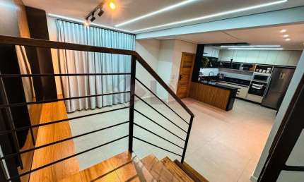 Casa à venda 3 Quartos, 1 Suite, 1 Vaga, 107M², Cidade Jardim, Caraguatatuba - SP