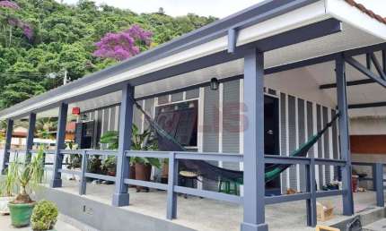 Casa à venda 2 Quartos, 2 Vagas, 130M², Verde Mar, Caraguatatuba - SP