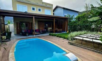 Casa à venda 3 Quartos, sdo 3 Suites, Piscina, 287.5M², Massaguaçu, Caraguatatba - SP