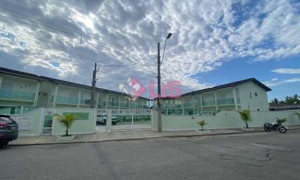 Casa a Venda em Condomínio no Porto Novo – A poucos metros da praia!