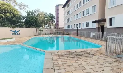 Oportunidade Imperdível: Apartamento na Prainha, condomínio completo com piscina, churrasqueira e segurança. Prédio a poucos passos da Praia.