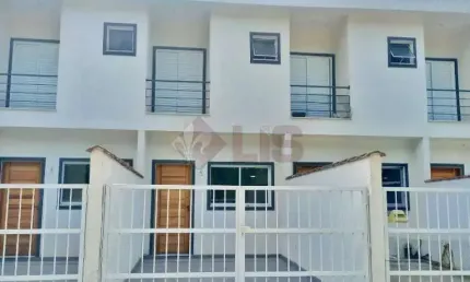 Sobrado novo à venda na belíssima praia do massaguaçu!