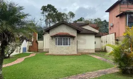 Casa à venda 2 Quartos, 1 Suite, 5 Vagas, 80.67M², Massaguaçu, Caraguatatuba - SP