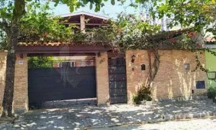 Casa à venda 5 quartos, 1 suite, 5 vagas, martim de sá, caraguatatuba - sp