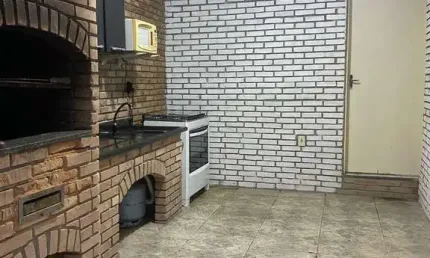 Casa com 3 quartos para alugar no Martim de Sá, Caraguatatuba 