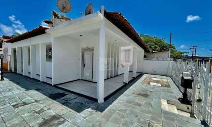Casa com 3 quartos à venda na Rua Urquiza Leal, Grageru, Aracaju