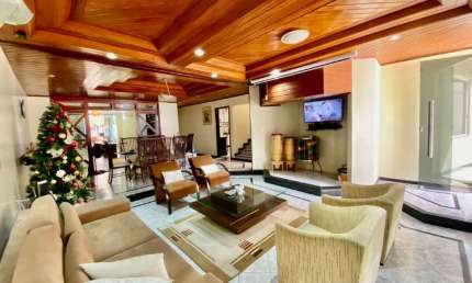 Casa Duplex para aluguel, 5 quartos, 2 suítes, 2 vagas, Inácio Barbosa - Aracaju/SE