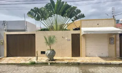 Casa à venda, 3 quartos, 1 suíte, Aruana - Aracaju/SE