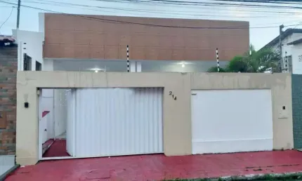 Casa à venda, 5 quartos, 3 suítes, 2 vagas, Grageru - Aracaju/SE