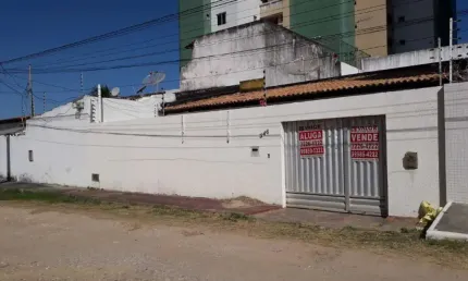 Casa à venda, 3 quartos, 1 suíte, 5 vagas, Jardins - Aracaju/SE