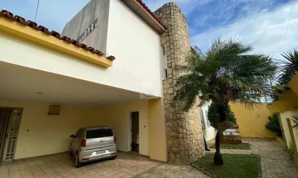 Casa à venda, 4 quartos, 1 suíte, 2 vagas, Farolândia - Aracaju/SE