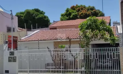 Imovel a VENDA com 06 salas, sendo 02 imoveis em 01 no Salgado Filho