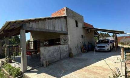 Oportunidade Única: Casa com Terreno medindo 1.420m², Próximo à Praia