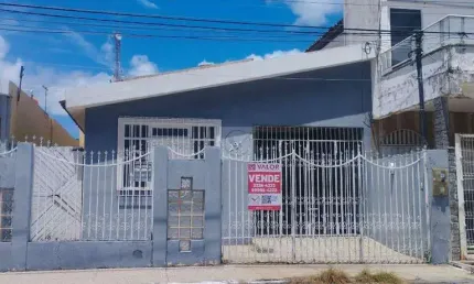 Casa com 3 quartos à venda na Rua Doutor José Luciano Siqueira, Pereira Lobo, Aracaju