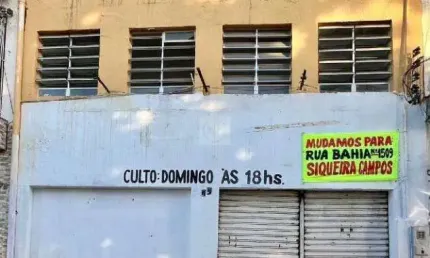 Oportunidade Única para seu Negócio: Ponto Comercial com 2 Pavimentos em Localização Estratégica na Farolândia